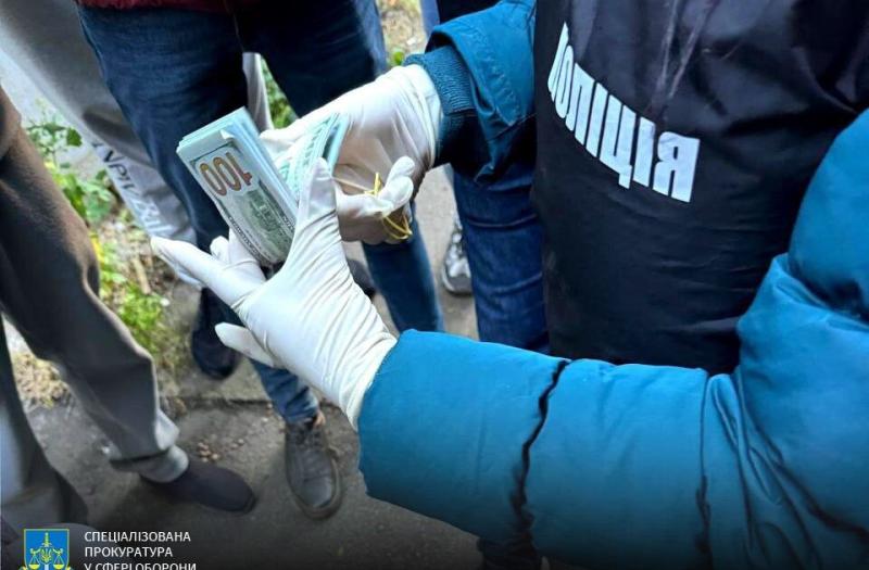 Інвалідність за 10 тисяч доларів: у Львівській області військовослужбовця затримали за отримання хабаря.