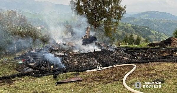 Після конфлікту зі своєю співмешканкою мешканець верховини знищив її будинок, підпаливши його.