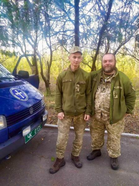 Житель Нового Роздолу, який потрапив у полон, нарешті повернувся додому - Львівська Пошта.