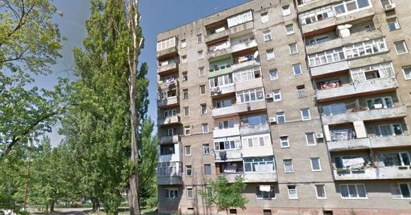 Ужгороді чоловік викинув гранату з вікна багатоповерхового будинку.