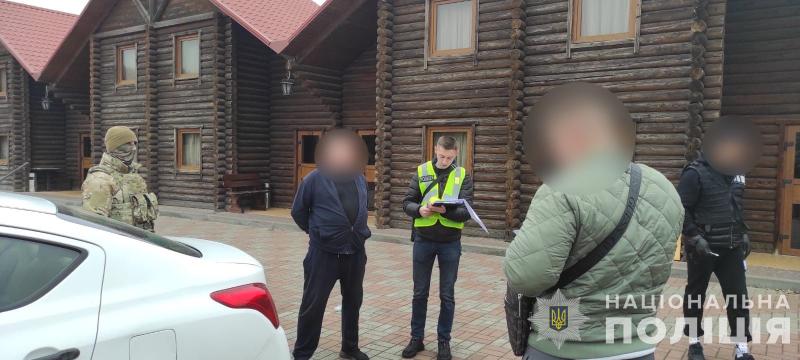 У Вінницькій області було затримано голову групи, що займалася нелегальним перетином кордону.